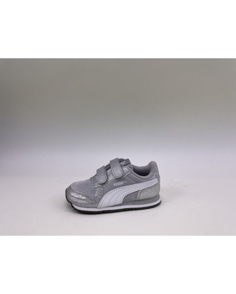 Puma Kinder Sneakers | Trendy, Comfortabel en Betaalbaar | www.lahayasport.nl Puma Kinder Sneakers | Trendy, Comfortabel en Betaalbaar | www.lahayasport.nl